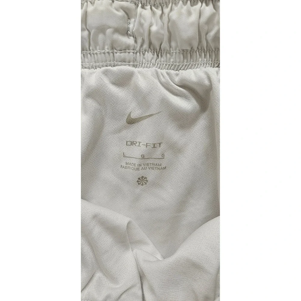 Nike Dri-FIT Tempo Running Shorts Womens Large White Athletic Mesh Training L